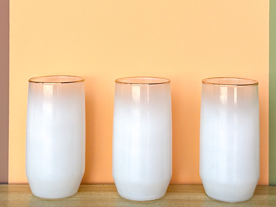 White Blendo Pitcher and Glassware Set