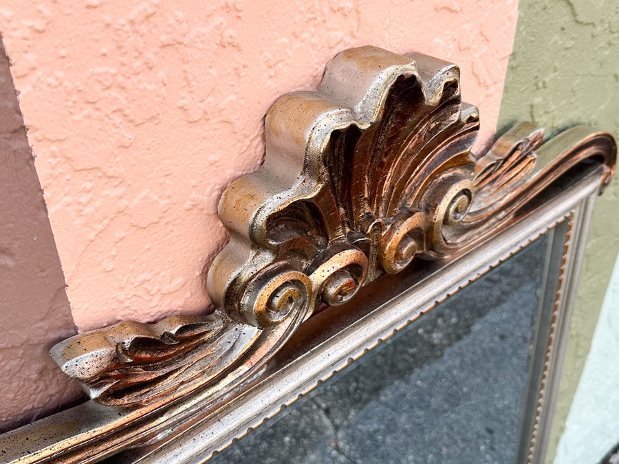 Regency Chic Turner Shell Motif Mirror