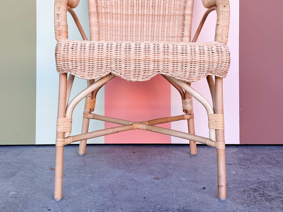 Sweet Scallop Rattan Arm Chair