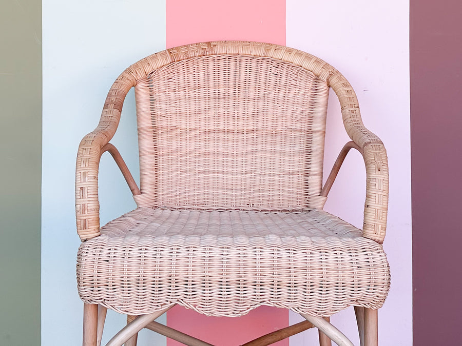 Sweet Scallop Rattan Arm Chair