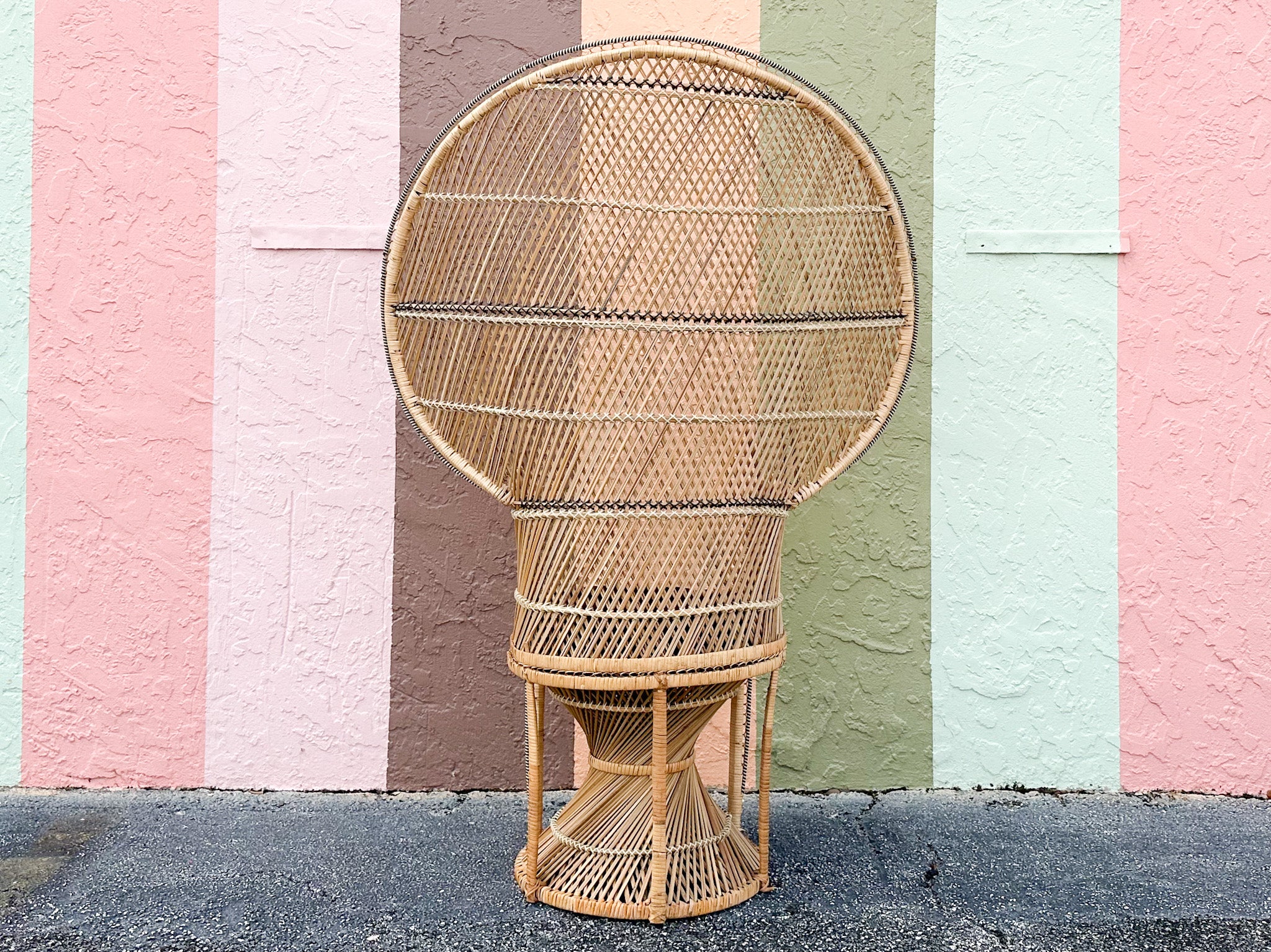 70s wicker best sale peacock chair