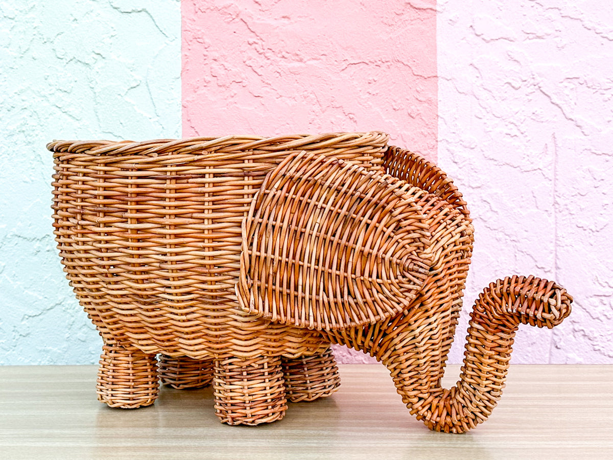 Wicker Elephant Cachepot