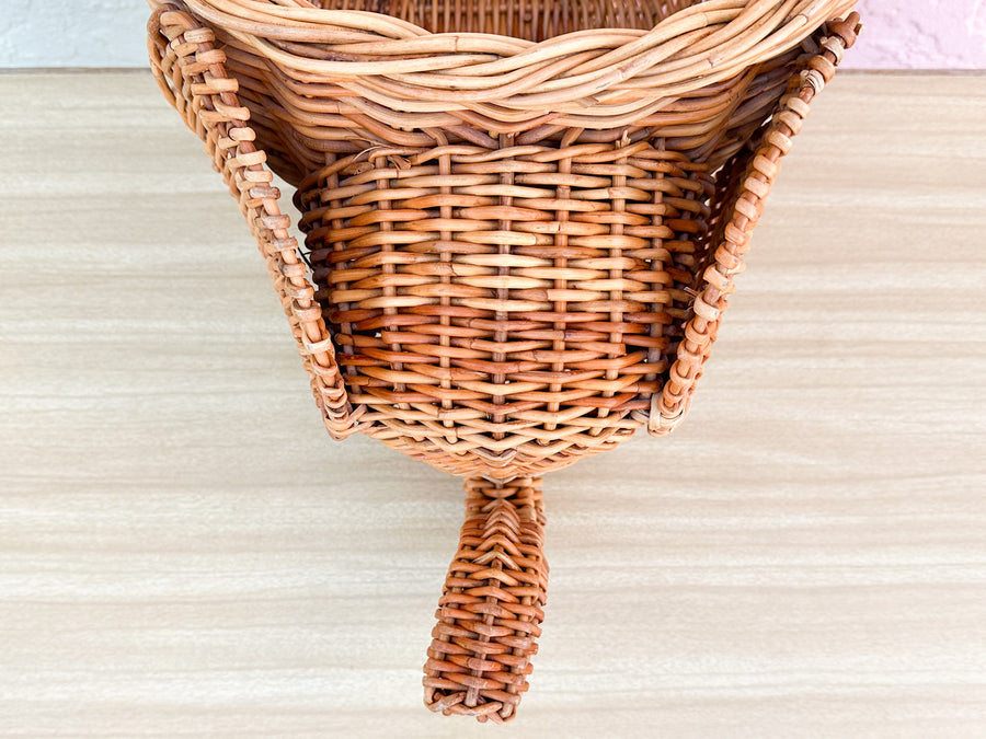 Wicker Elephant Cachepot