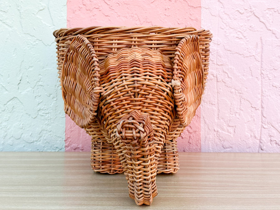 Wicker Elephant Cachepot