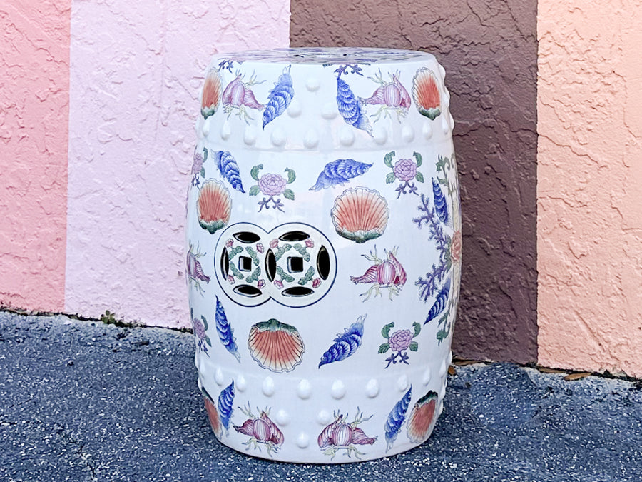 Special Shellegance Garden Seat