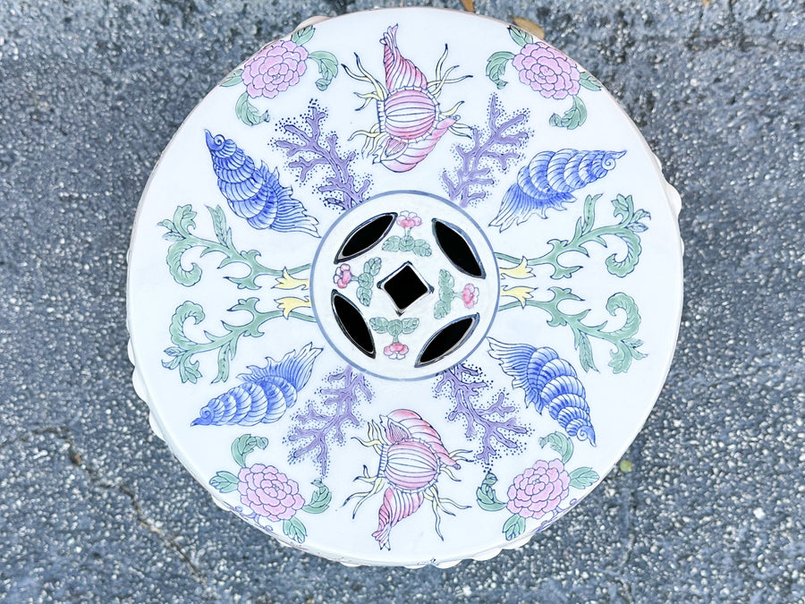Special Shellegance Garden Seat