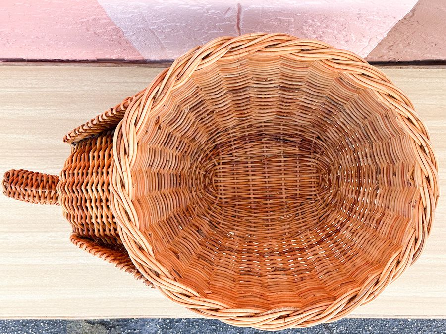 Wicker Elephant Cachepot