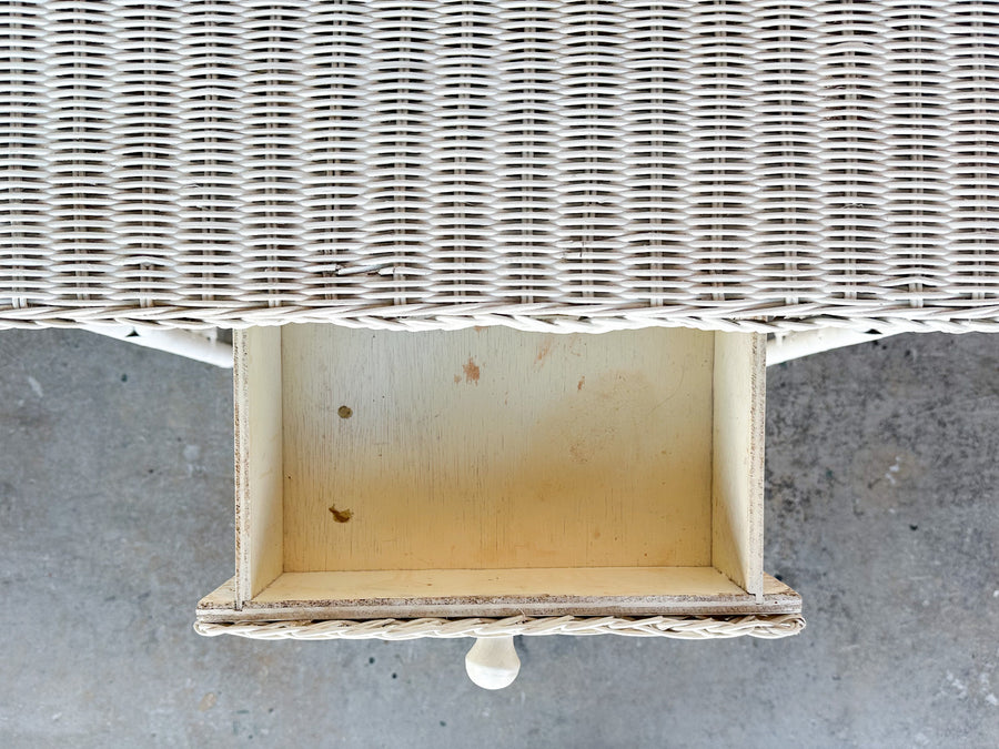 Sweet Wicker Vanity and Stool