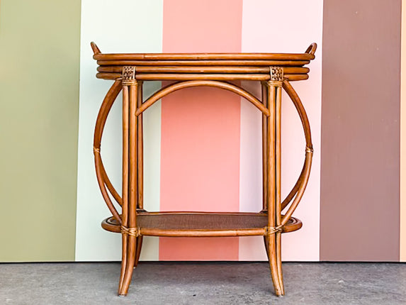Island Style Rattan Bar with Removable Tray