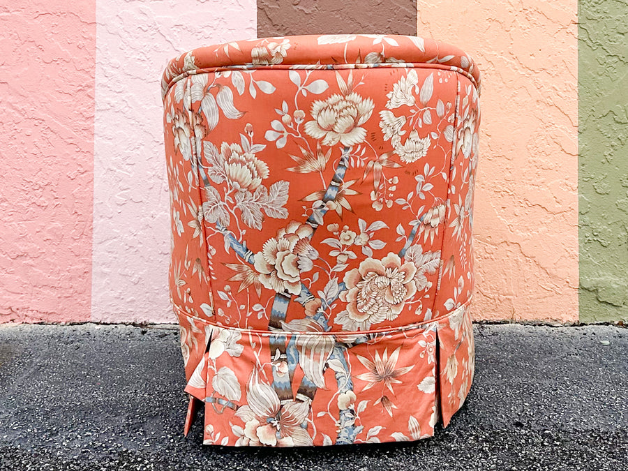 Sweet Upholstered Barrel Chair