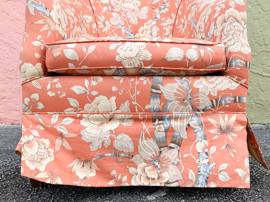 Sweet Upholstered Barrel Chair