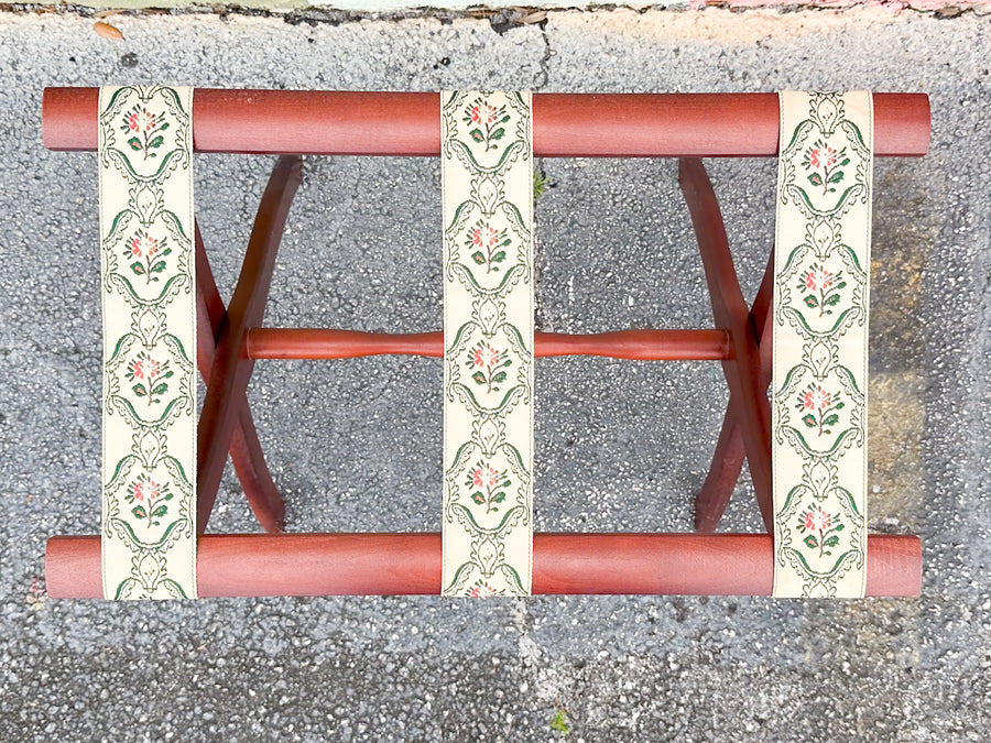 Ribbon Luggage Rack