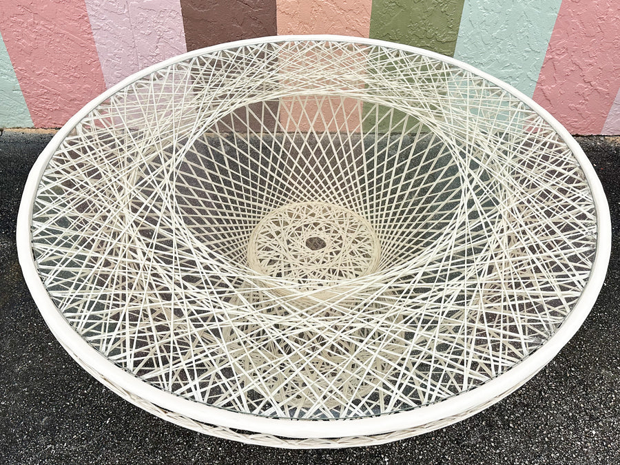 Old Florida Style Webspun Outdoor Dining Set