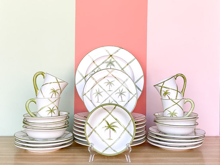 Set of The Mane Lion Palm Tree Dish Set