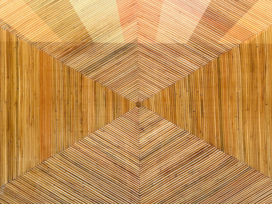 Pencil Reed Round Dining Table
