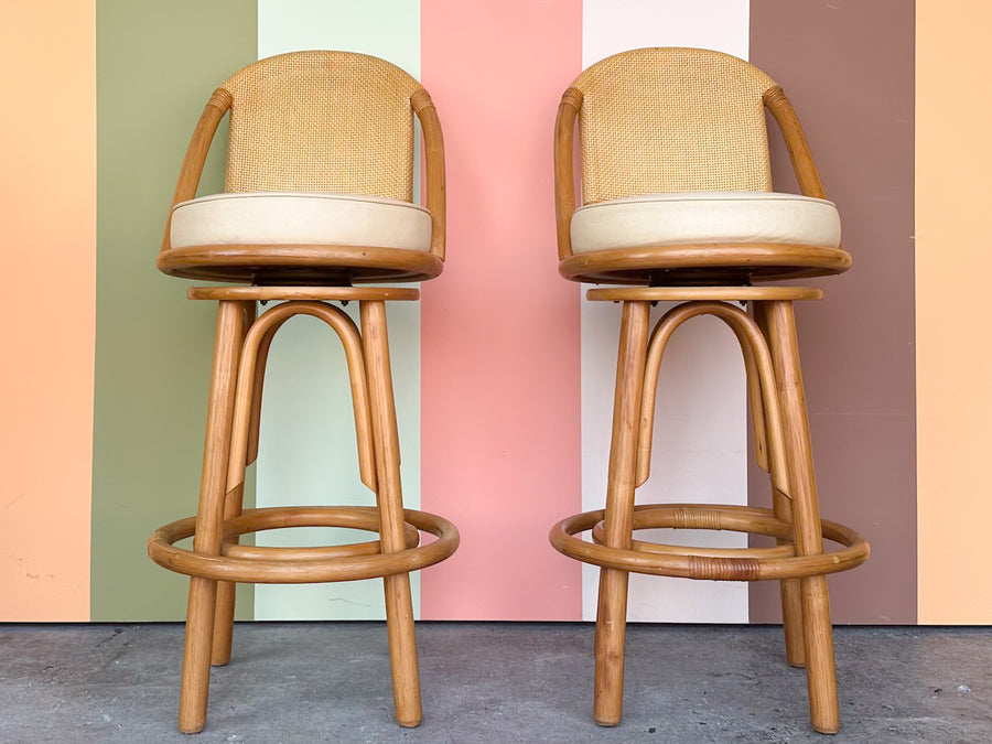 Seagrass and Rattan Bar with Stools