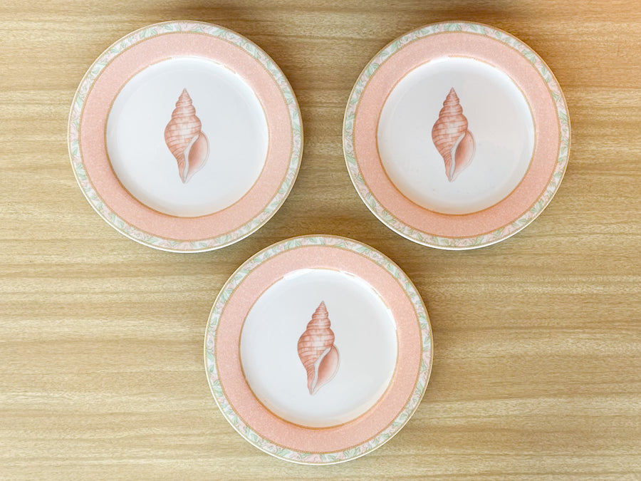 Set of Twenty Four Atlantis Seashell Dish Set