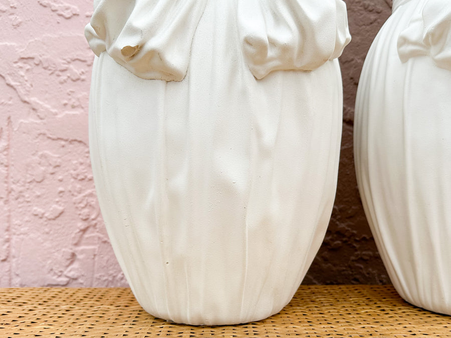 Pair of Sweet Plaster Bow Lamps