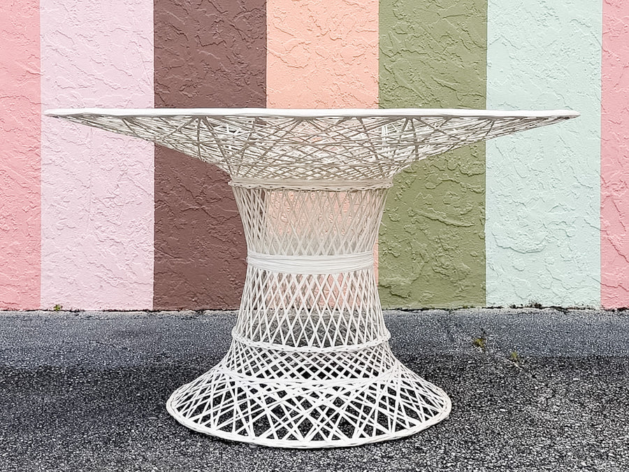 Webspun Outdoor Dining Set