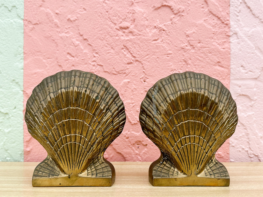 Kips Bay Clam Shell Bookends