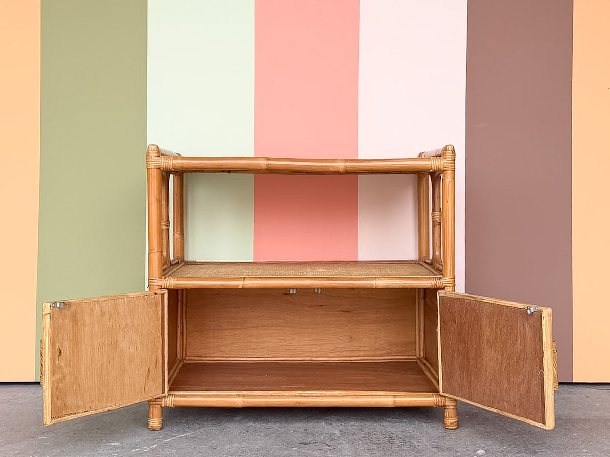 Pencil Reed Rattan Bar