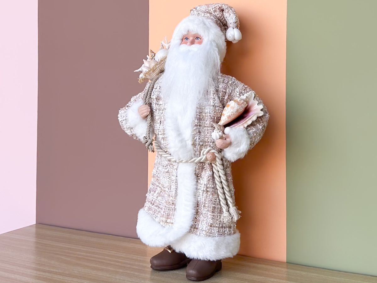 Shellegance Santa