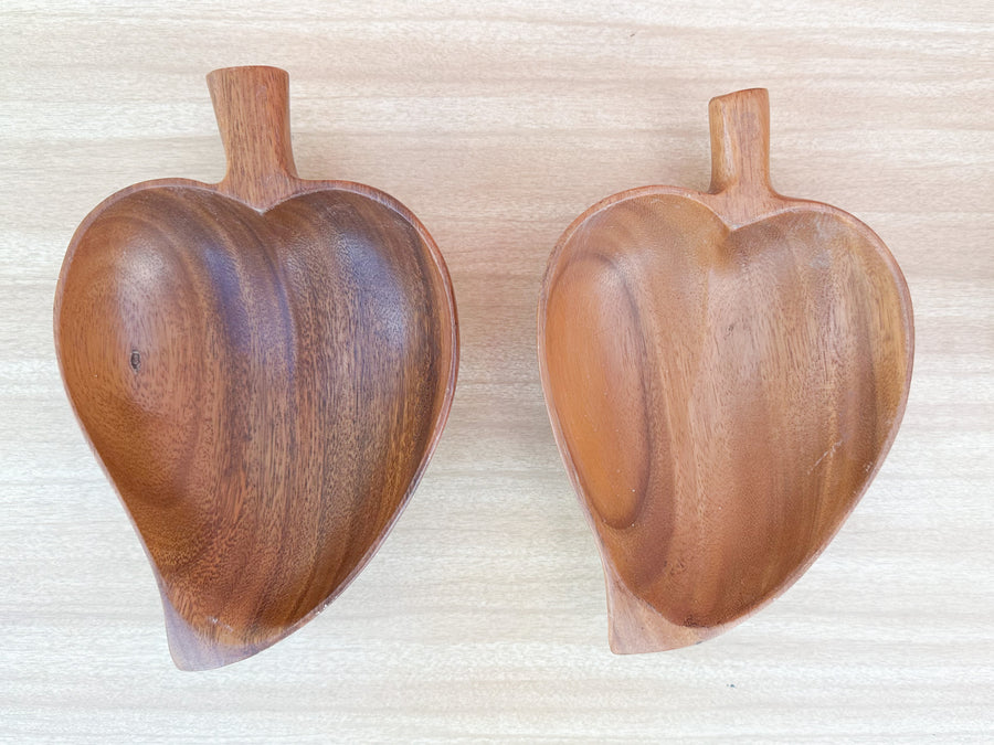 Set of Seven Monkey Pod Leaf Serving Bowls