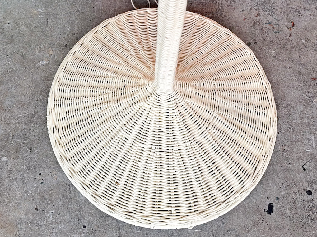 Wicker Chic Floor Lamp