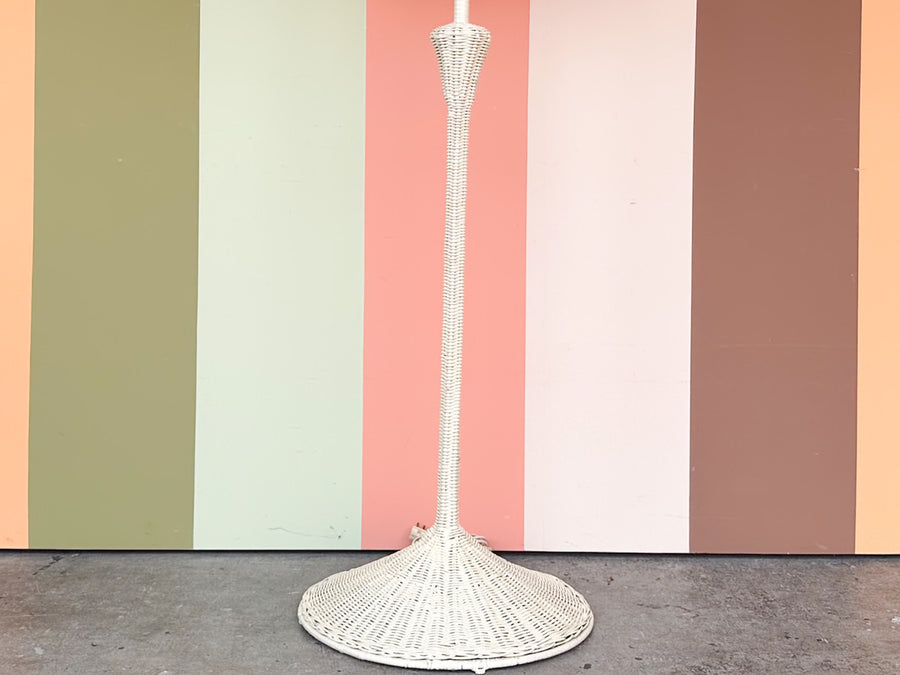 Wicker Chic Floor Lamp