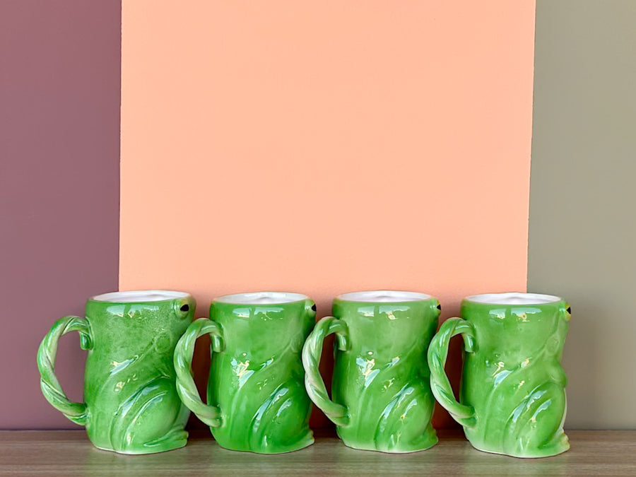 Set of Four Franci Villa Italian Frog Mugs