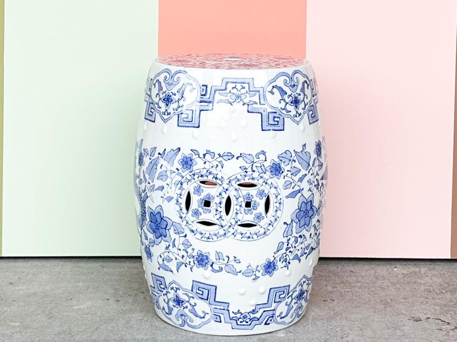 Kips Bay Show House Blue and White Dots Garden Seat