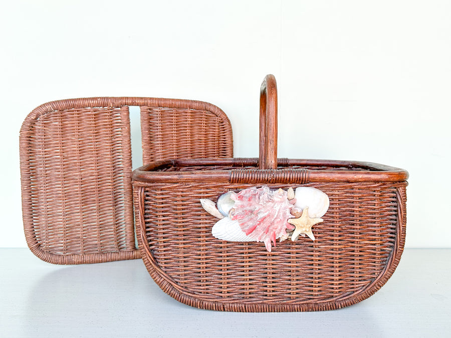 Sweet Shell Picnic Basket