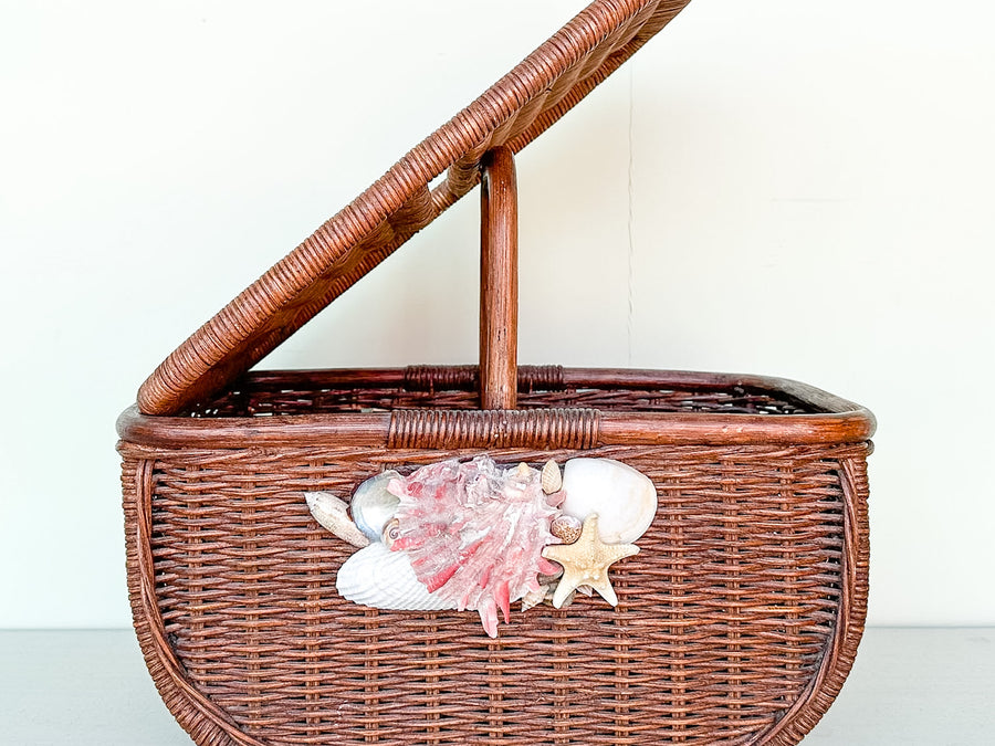 Sweet Shell Picnic Basket