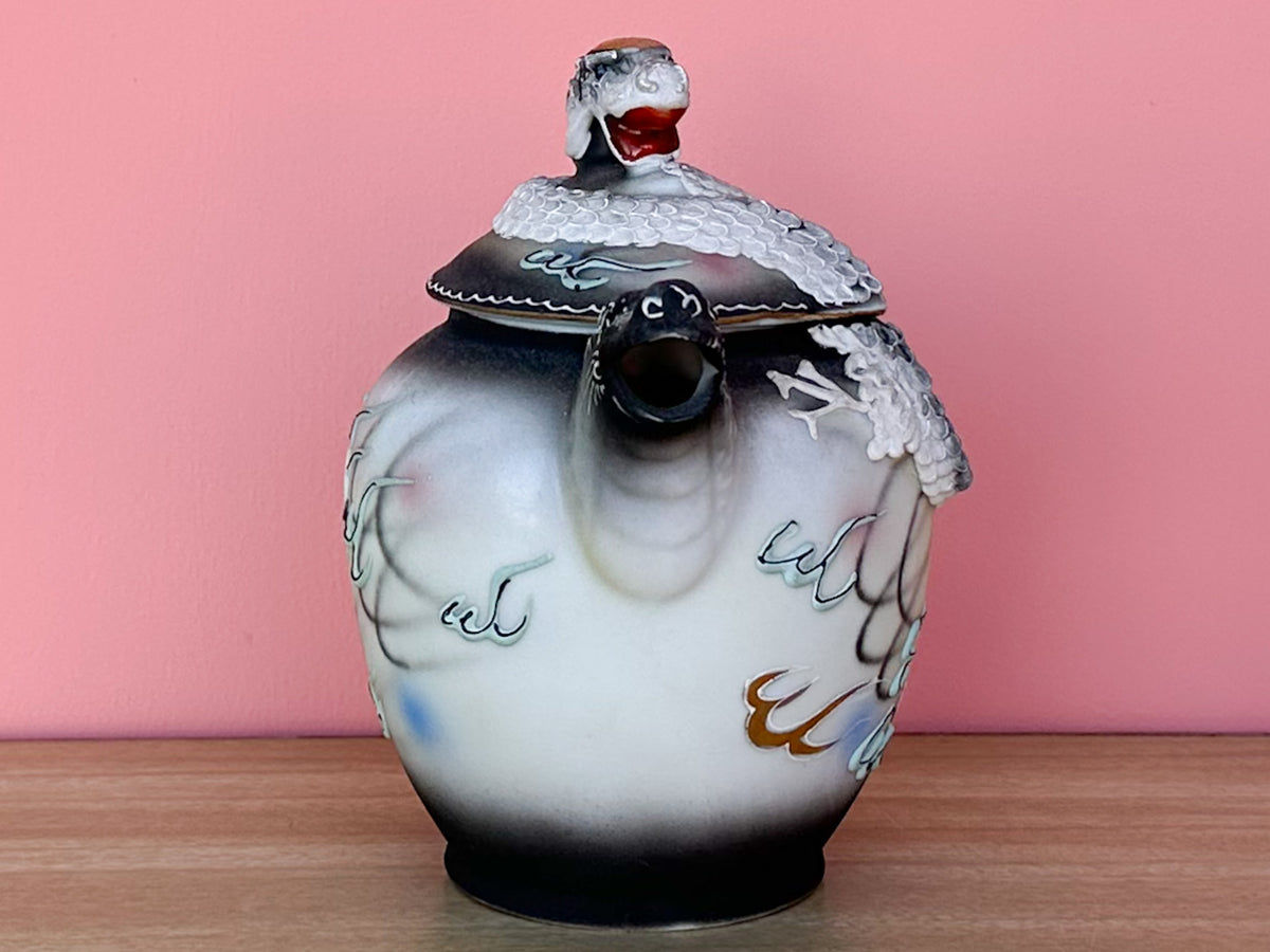 Dragonware Tea Set