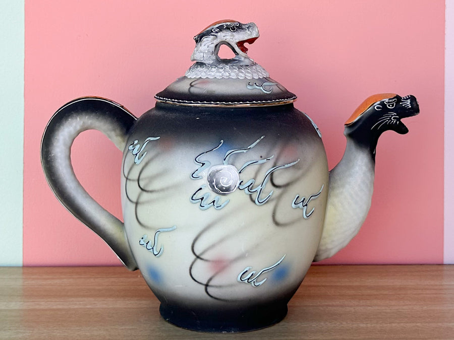 Dragonware Tea Set