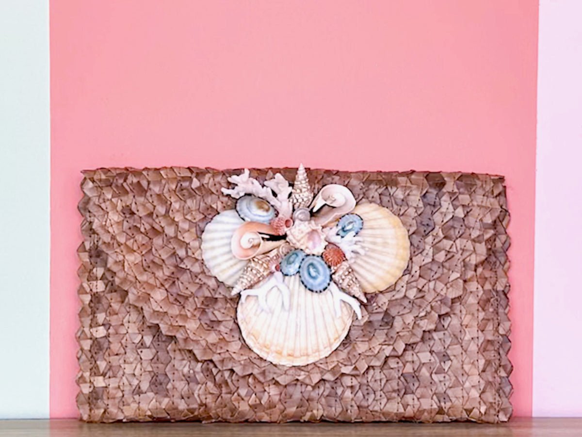 "Choose Your Own Adventure" Shell Art Workshop at Palm Beach Regency