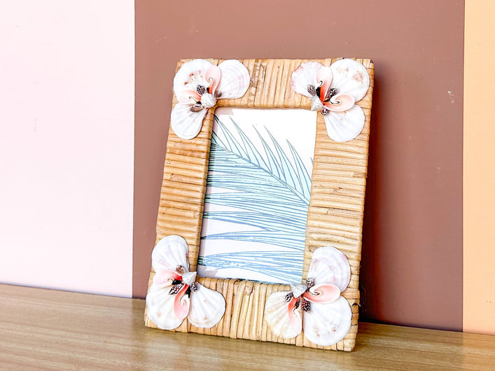 Woven Rattan Frame Shell Art Workshop at Palm Beach Regency