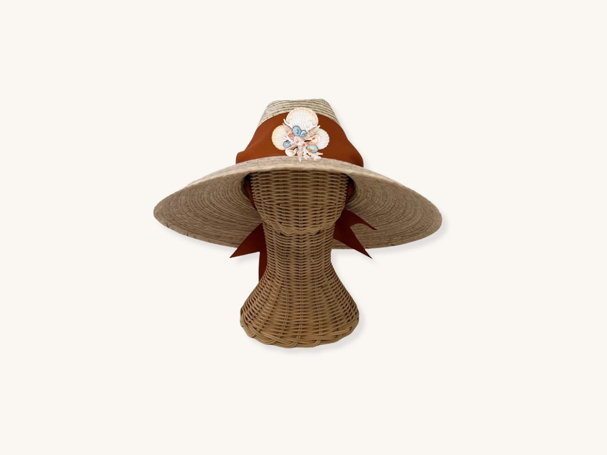Sarah Bray Bermuda Sun Hat Shell Workshop at Palm Beach Regency
