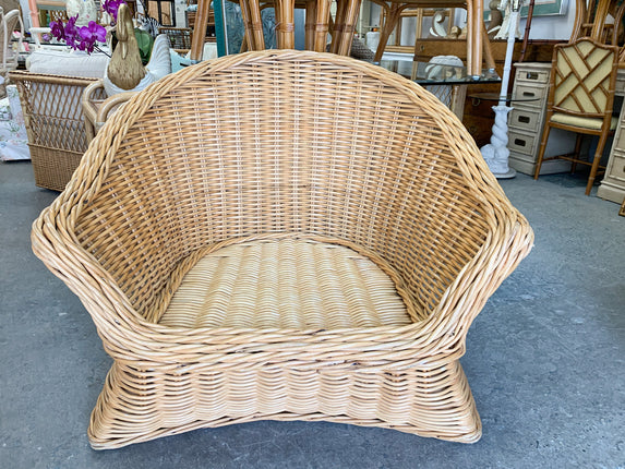 Oversized Wicker Lounge Chair