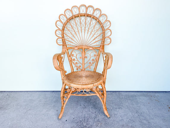 Natural Sweetheart Fiddlehead Wicker Peacock Chair