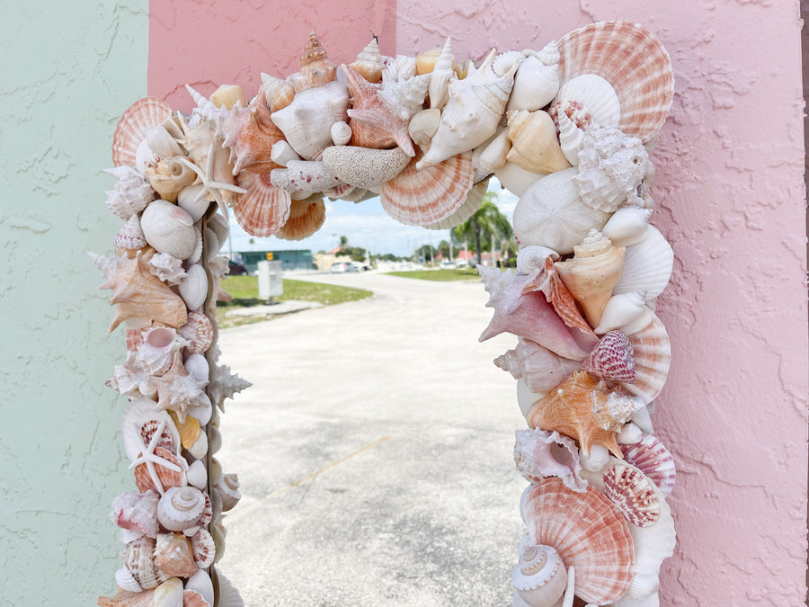 Bahamian Cat Key Shell Mirror