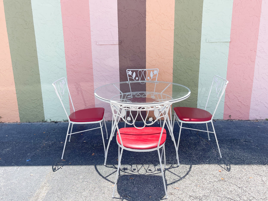 Palm Beach Chic Outdoor Dining Set