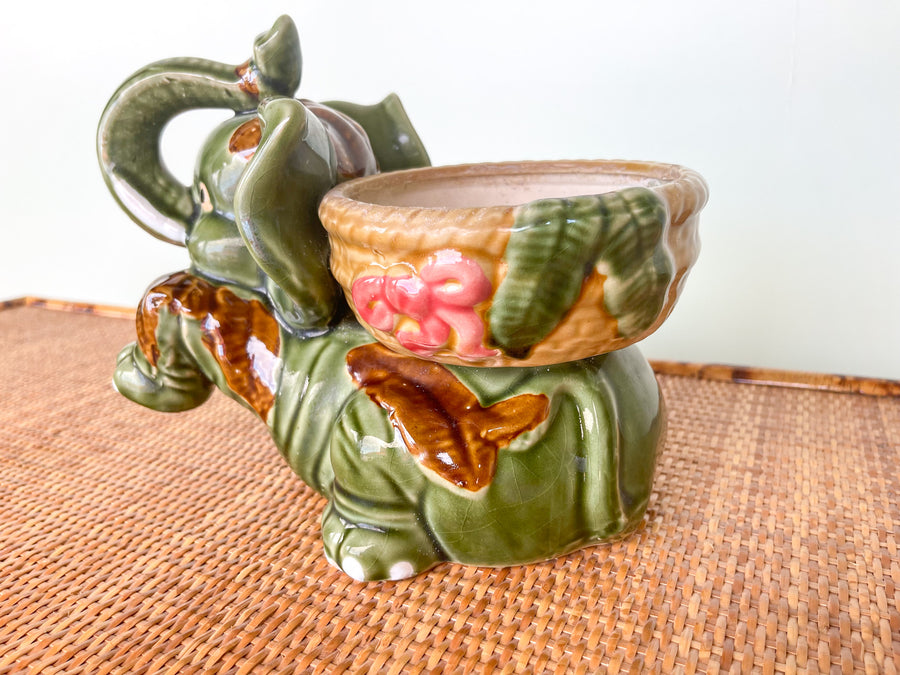 Petite Elephant Cachepot