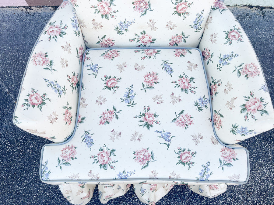 Upholstered Sweetheart Chair