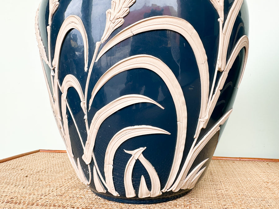 Pair of Sheaf of Wheat Navy Icing Lamps