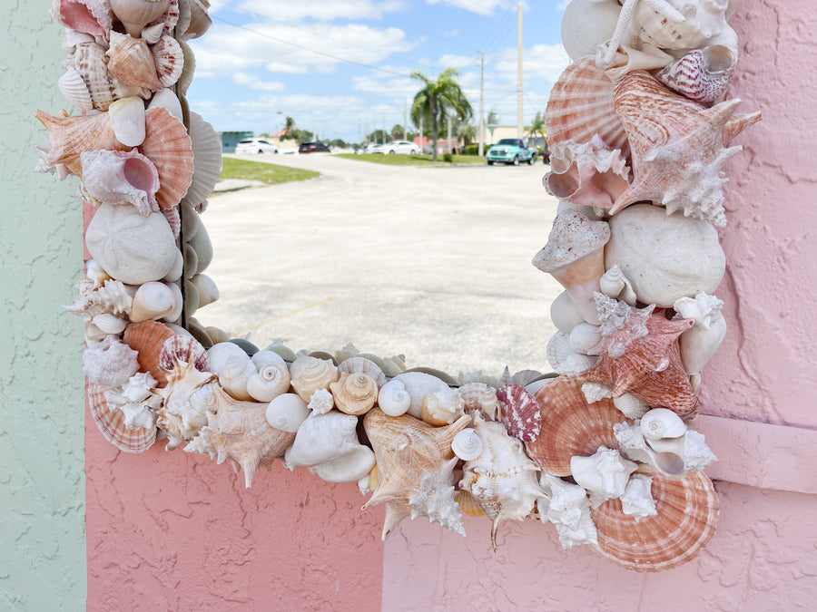 Bahamian Cat Key Shell Mirror