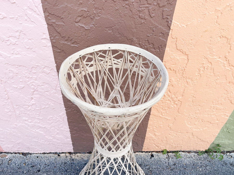 Webspun Planter