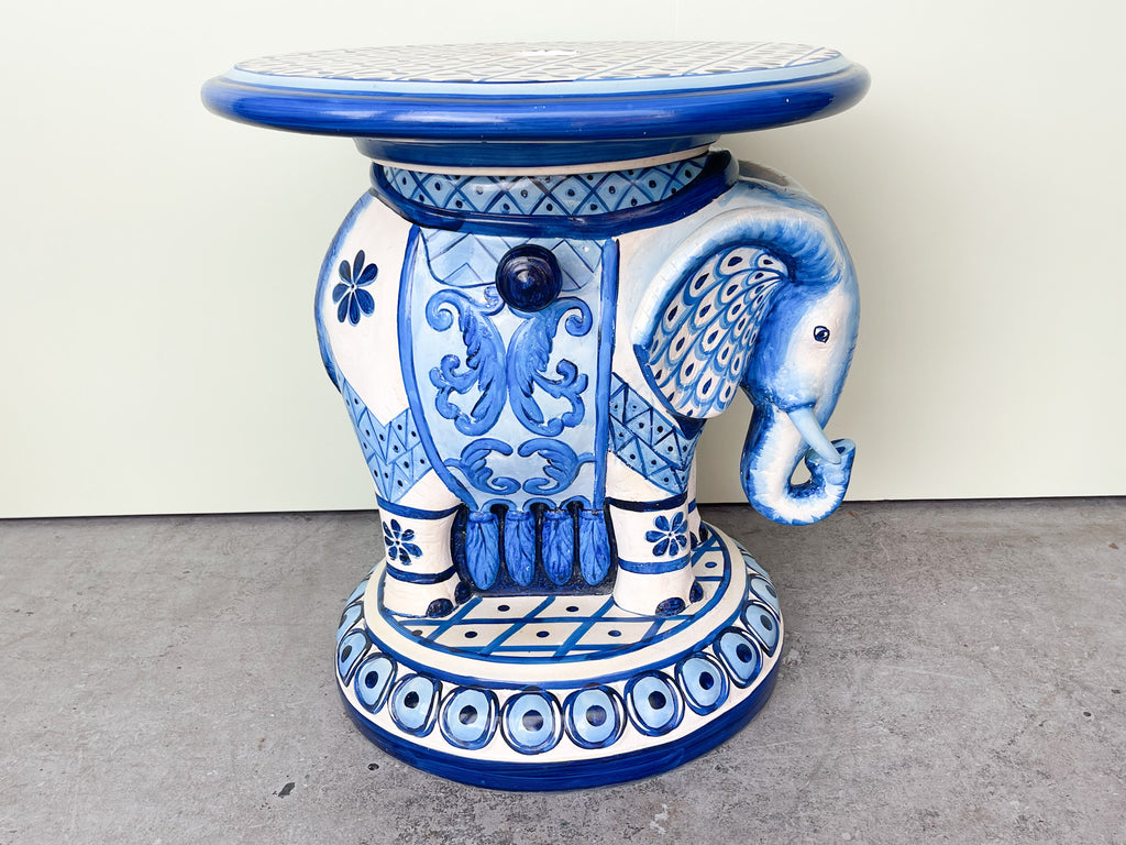 elephant patio umbrella table Blue and White Elephant Umbrella Table
