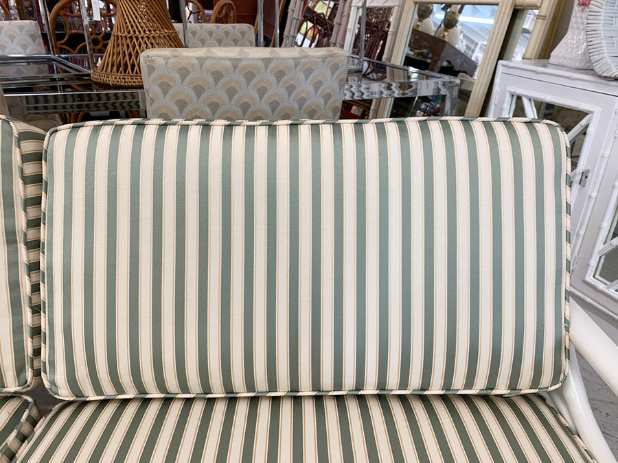 50’s Chic Circle Rattan Sofa