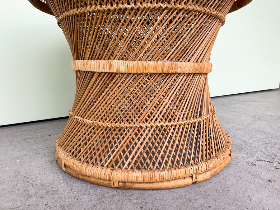 Islandy Side Table